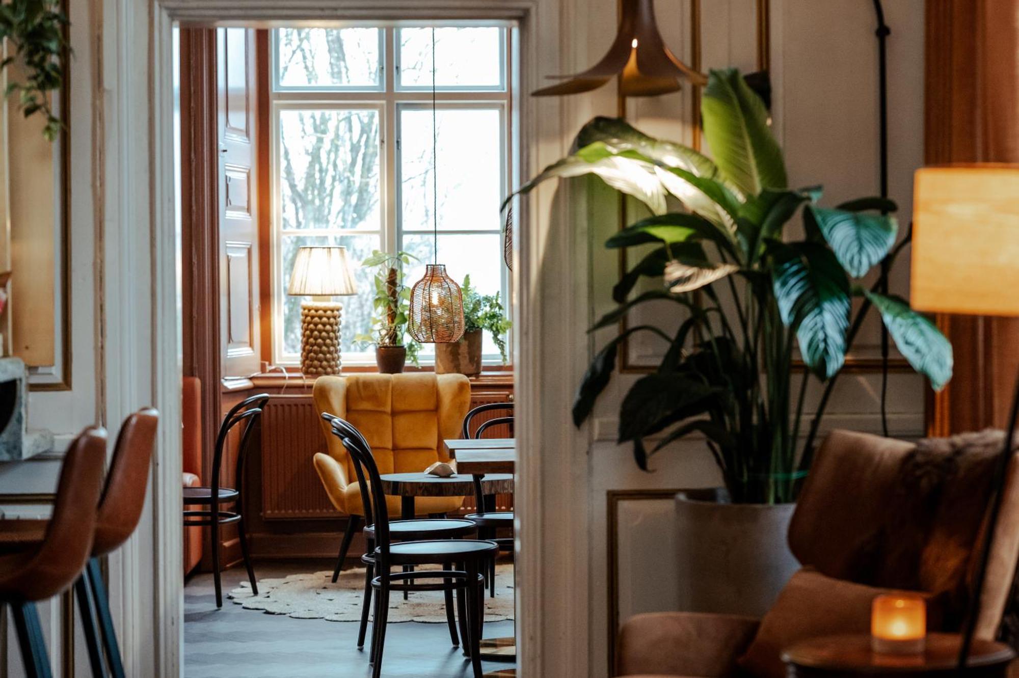 Haga Slott Hotel Enkoping Exterior photo