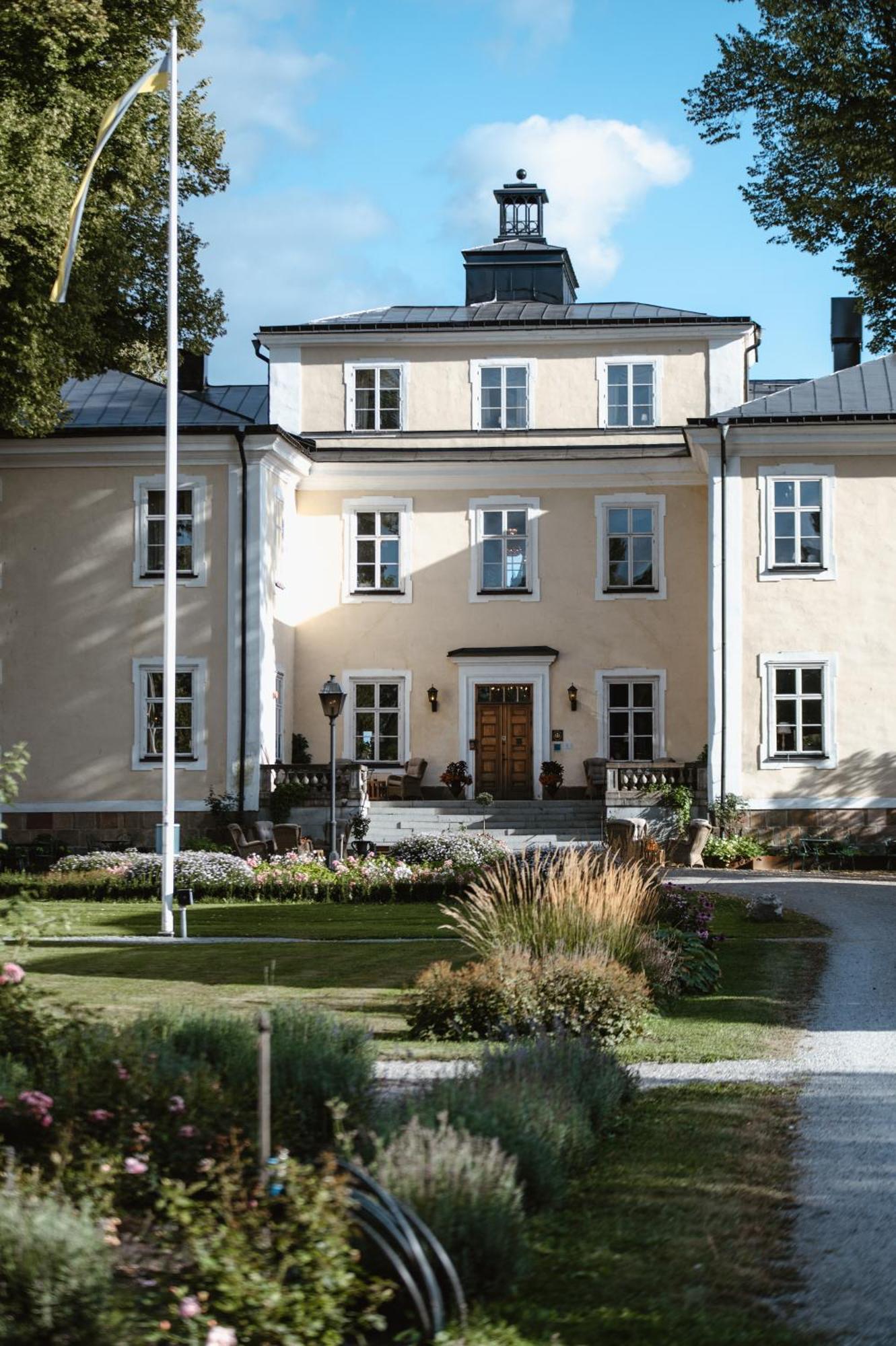 Haga Slott Hotel Enkoping Exterior photo